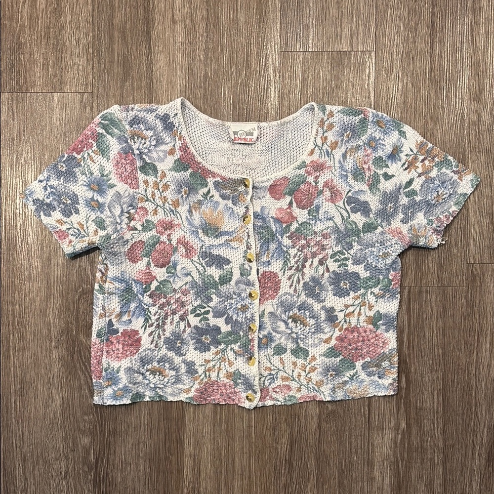 Vintage cropped floral knit grandma top